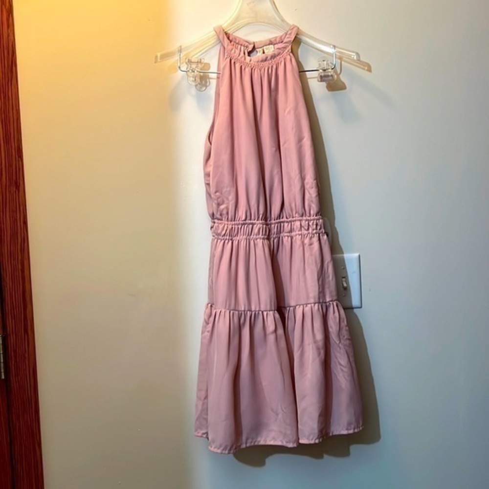Light pink sleeveless size medium dress